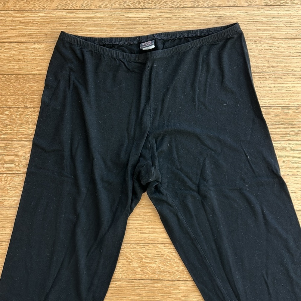 ONLY HEARTS NYC helena stuart black knee length legging size small 94% rayon - Picture 3 of 10
